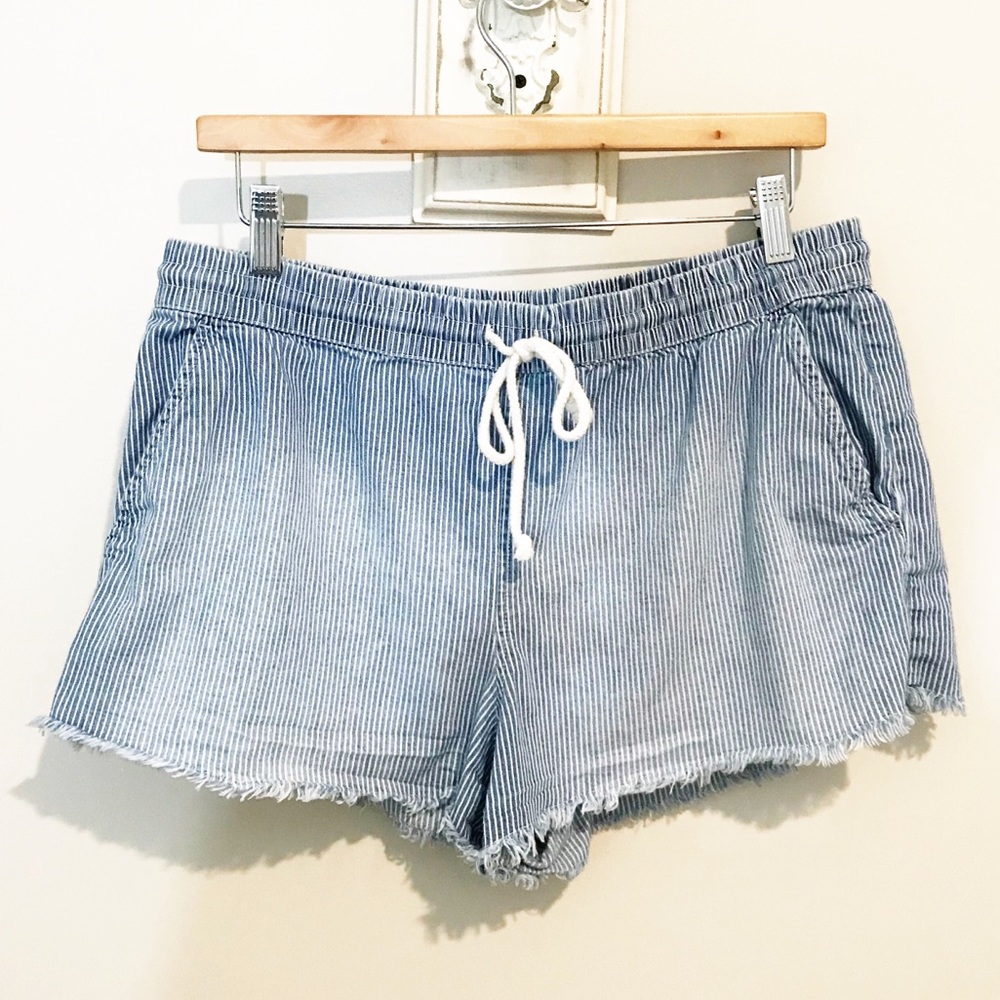 Aerie Striped Pull On Shorts